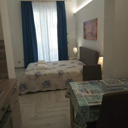 Acquazzurra アパート *